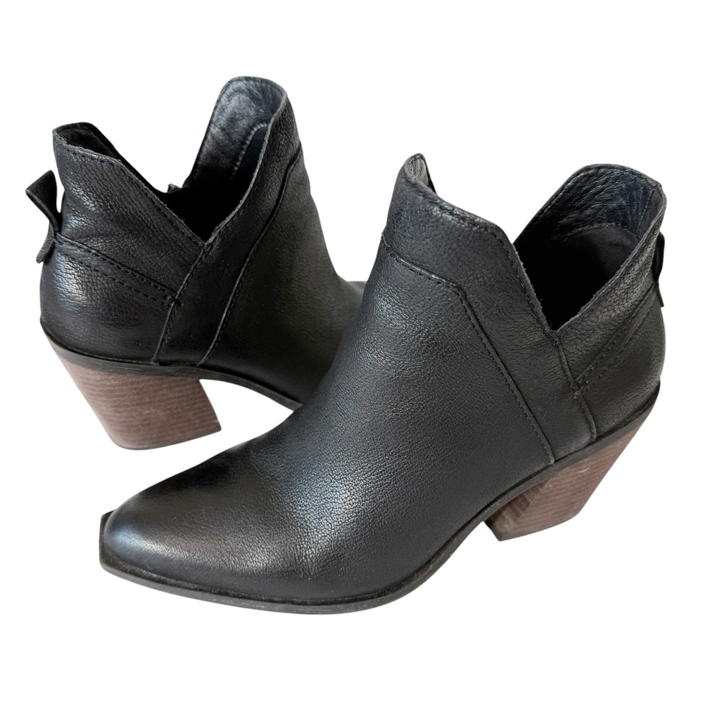 Crown Vintage Stavie Womens Black Leather Chunky Zip V Cut Ankle Bootie Size 9